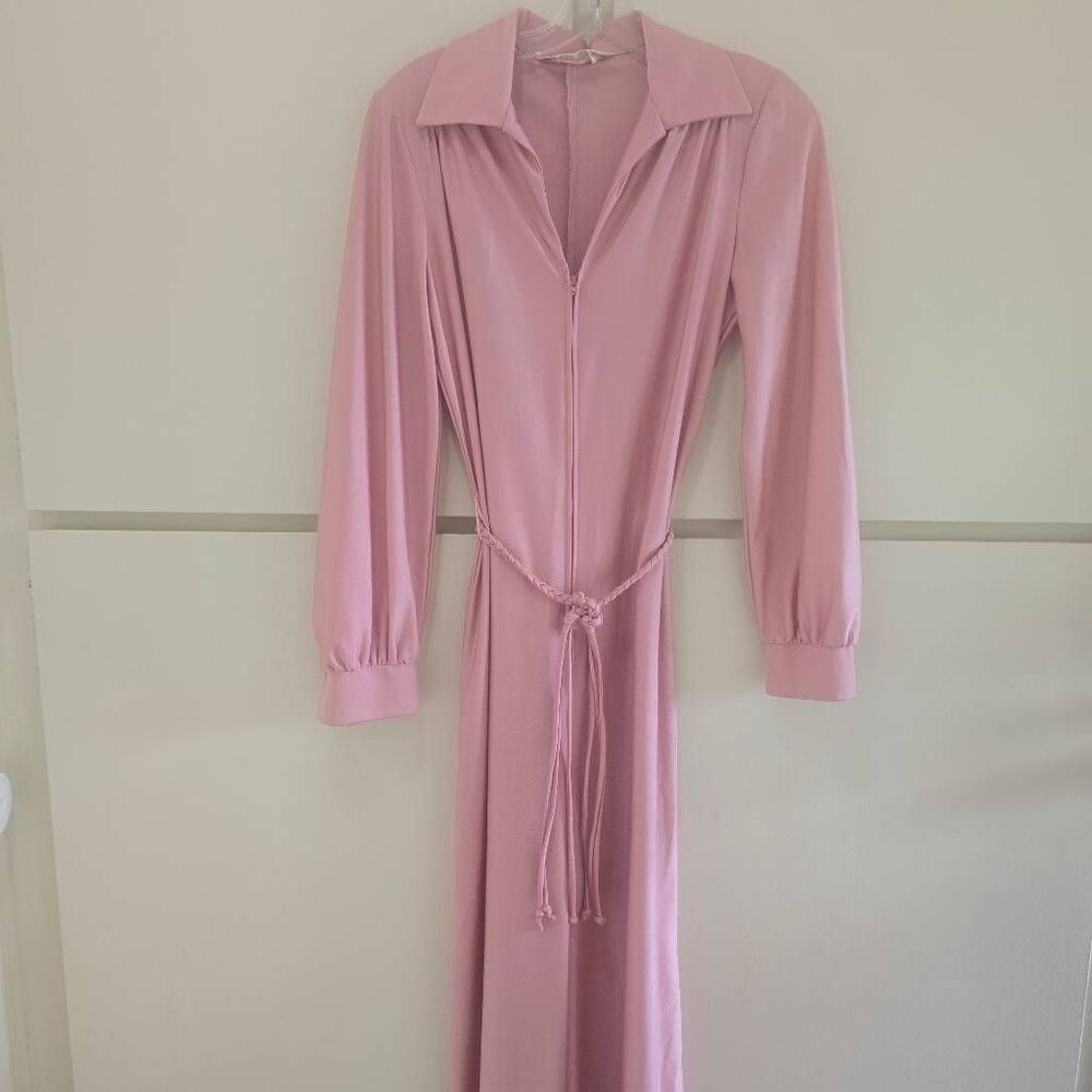 KORET OF CALIFORNIA Vtg. Dusty Rose Qiana Nylon Jumpsuit, Braid Belt, Sz. M